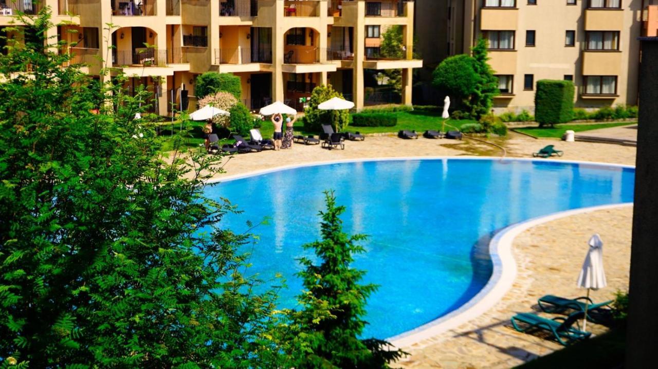 Hc Apartments Kaliakria Topola Exteriör bild